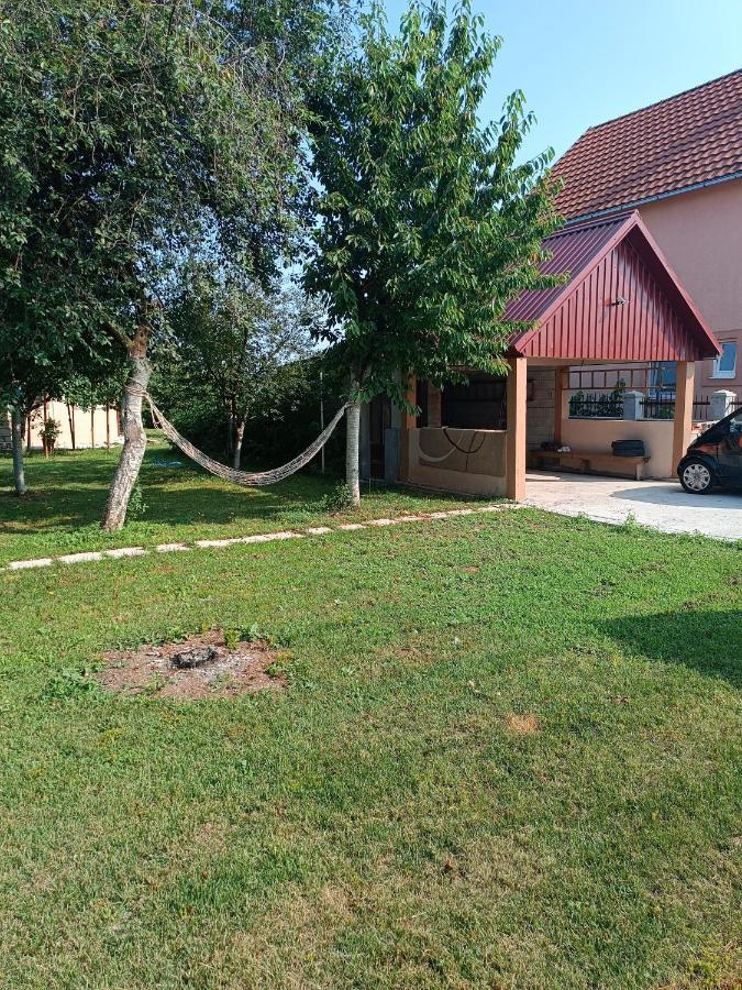 Ferienwohnung Calm Nest Nikšić Exterior foto